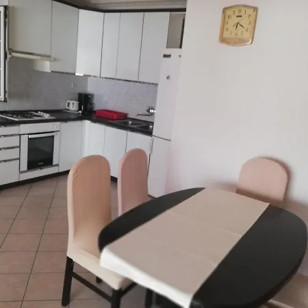 Apartman Arba 4 Apartment