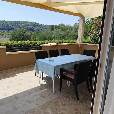 Apartment Arba 4 Rab Town